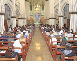 Agosto - Basílica Nossa Senhora de Lourdes - BH/MG